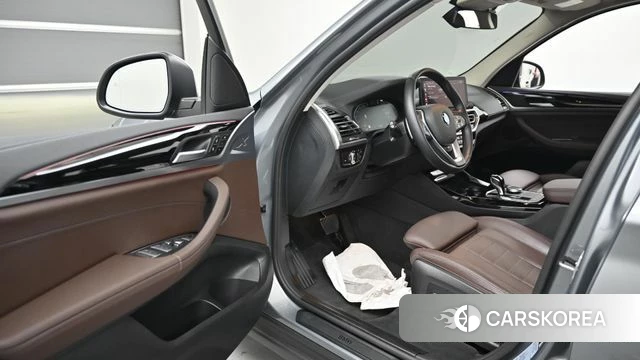 BMW X3 (G01) 2022 Серый из Кореи, фото 2