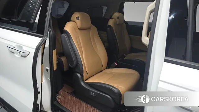 Kia Carnival 4th generation 2022 Белый из Кореи, фото 2