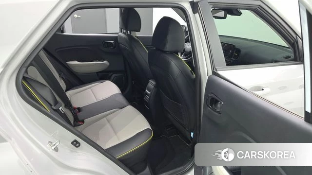 Hyundai Venue 2024 Серый из Кореи, фото 2