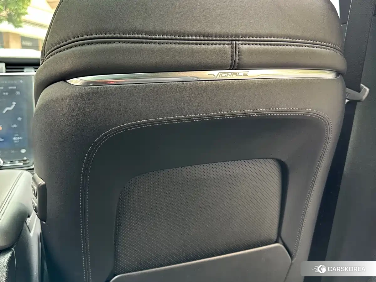 Ford Taurus 2021 Silver/gray из Китая, фото 2