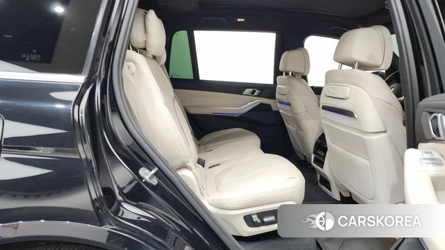 BMW X7 (G07) 2023 Черный из Кореи, фото 2