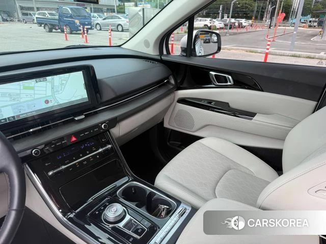 Kia Carnival 4th generation 2023 Белый из Кореи, фото 2