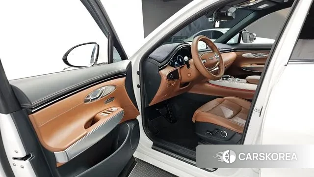 Genesis GV70 2022 Белый из Кореи, фото 2