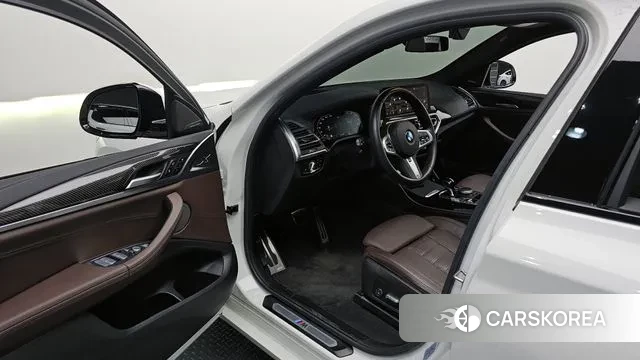 BMW X4 (G02) 2023 Белый из Кореи, фото 2