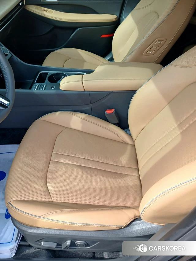 Hyundai Sonata D Edge Hybrid (DN8) 2025 Темно-зеленый из Кореи, фото 2