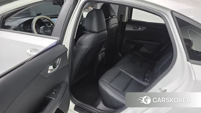 Kia Come New K3 2018 Белый из Кореи, фото 2