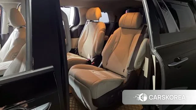 Kia Carnival 4th generation 2023 Черный из Кореи, фото 2