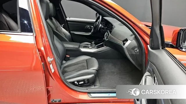 BMW 3 Series (G20) 2020 Оранжевый из Кореи, фото 2