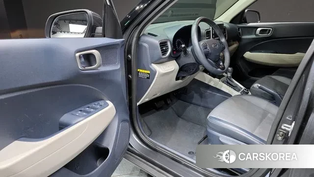 Hyundai Venue 2019 Серый из Кореи, фото 2