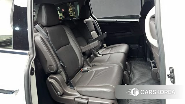 Honda Odyssey 2018 Белый из Кореи, фото 2