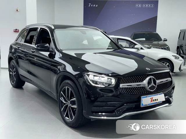 Mercedes-Benz GLC 2022 Черный из Китая, фото 2