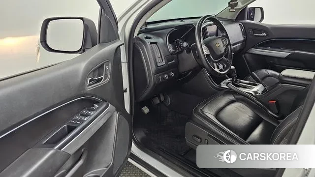 Chevrolet (GM Daewoo) Colorado 2020 Серебристо-серый из Кореи, фото 2