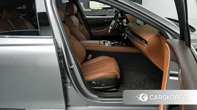 Genesis G80 (RG3) 2021 Серебристо-серый из Кореи, фото 2