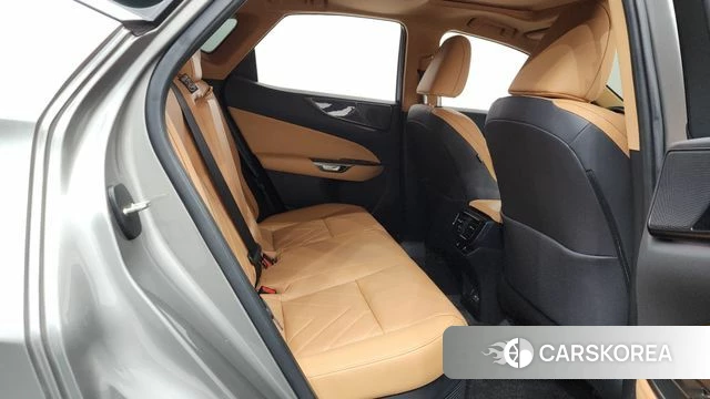 Lexus NX350h Second generation 2024 Серый из Кореи, фото 2