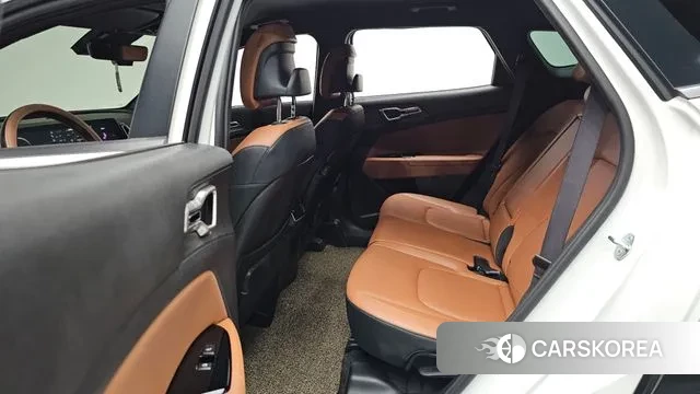 Kia Sportage 5th Generation 2023 Белый из Кореи, фото 2