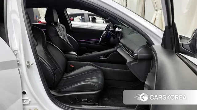 Hyundai Avante (CN7) 2022 Белый из Кореи, фото 2