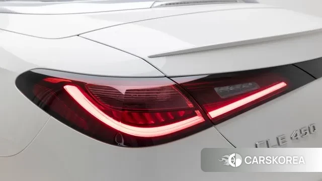 Mercedes-Benz CLE-Class C236 2024 Белый из Кореи, фото 2