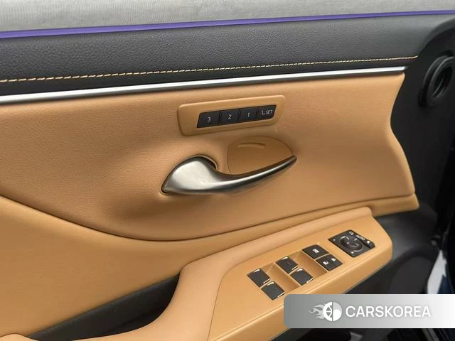 Lexus ES 2025 Синий из Китая, фото 2