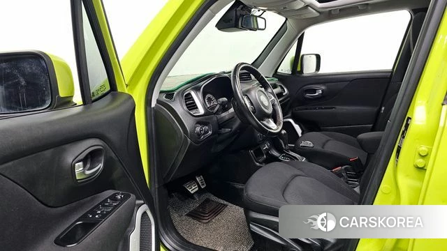 Jeep Renegade 2018 Светло-зеленый из Кореи, фото 2