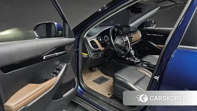 Kia Seltos 2019 Синий из Кореи, фото 2