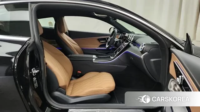 Mercedes-Benz CLE-Class C236 2025 Черный из Кореи, фото 2