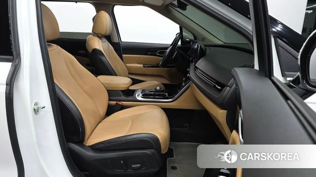 Kia Carnival 4th generation 2021 Белый из Кореи, фото 2