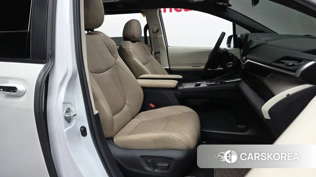 Toyota Sienna 4th Generation 2023 Белый из Кореи, фото 2