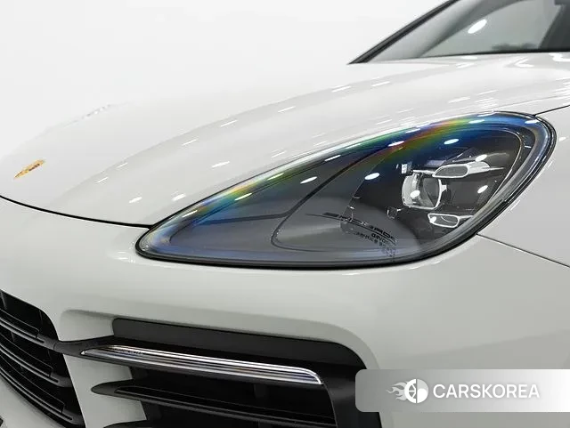 Porsche Cayenne (PO536) 2023 Жемчужный цвет из Кореи, фото 2