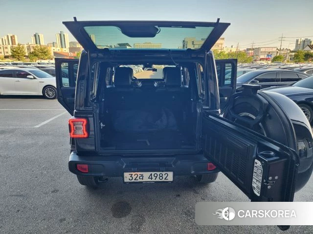 Jeep Wrangler (JL) 2019 Черный из Кореи, фото 2
