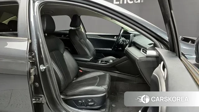 Kia K5 3rd generation 2020 Серый из Кореи, фото 2