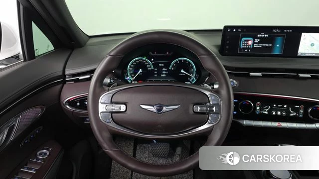 Genesis GV70 2023 Белый из Кореи, фото 2