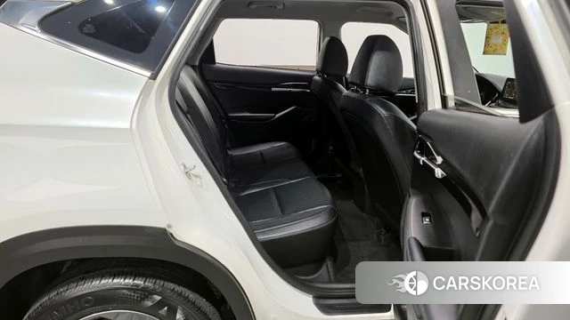Kia Seltos 2022 Белый из Кореи, фото 2