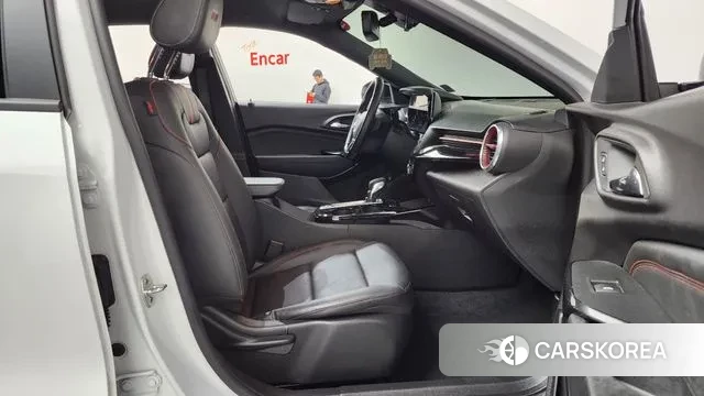 Chevrolet (GM Daewoo) Trax Crossover 2023 Белый из Кореи, фото 2