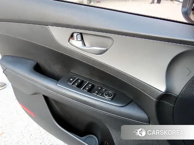 Kia Come New K3 2021 Белый из Кореи, фото 2