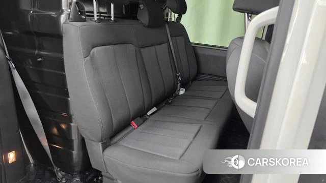 Hyundai Staria 2022 Белый из Кореи, фото 2