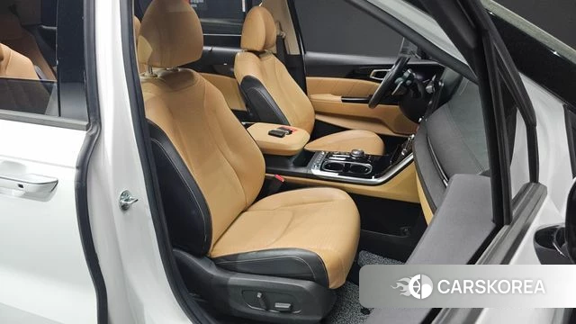 Kia Carnival 4th generation 2020 Белый из Кореи, фото 2