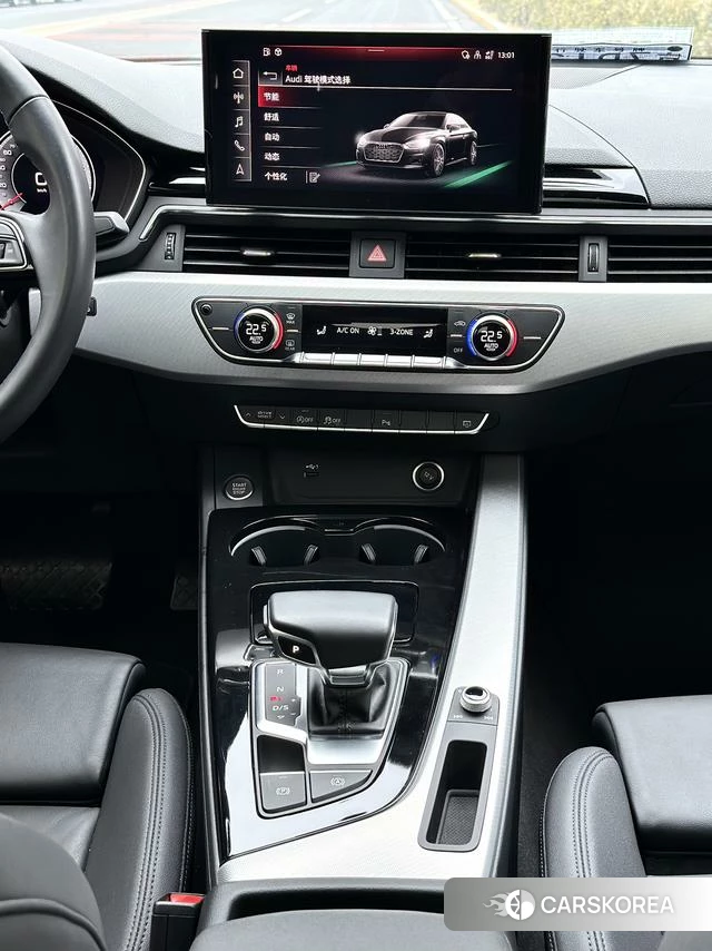 Audi A5 2022 Темно-серый из Китая, фото 2