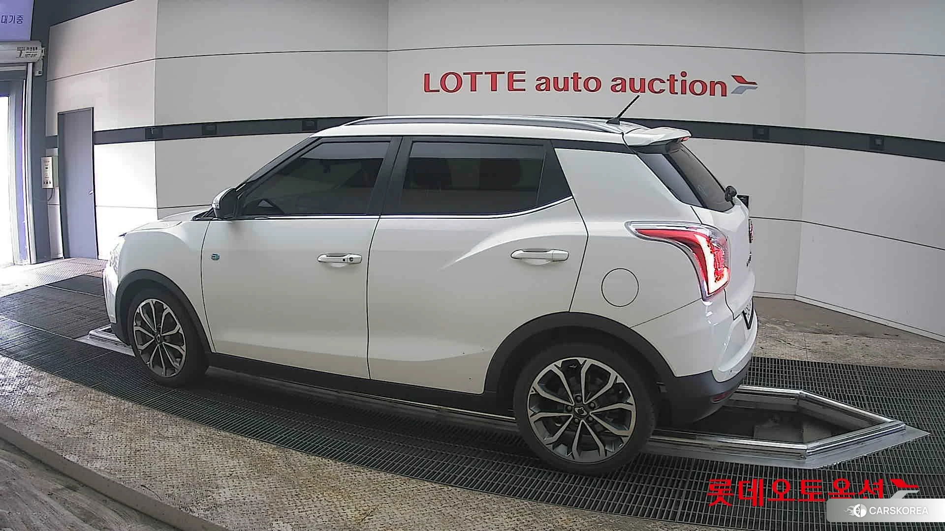 SsangYong Tivoli 2018 Белый из Кореи, фото 2