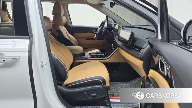 Kia Carnival 4th generation 2021 Белый из Кореи, фото 2