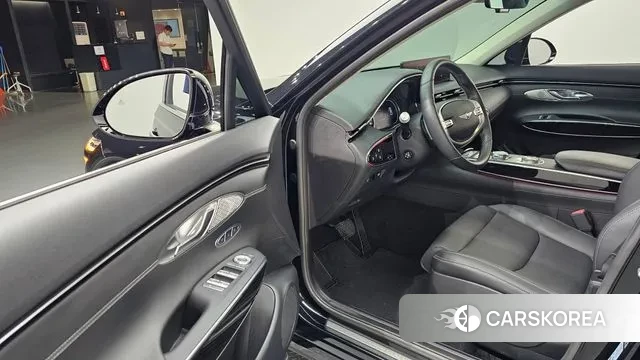 Genesis GV70 2021 Черный из Кореи, фото 2