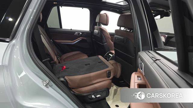 BMW X5 (G05) 2024 Серебристо-серый из Кореи, фото 2