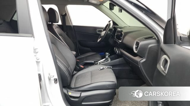 Hyundai Venue 2019 Белый из Кореи, фото 2