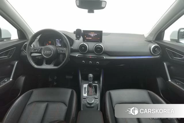 Audi Q2L 2022 Белый из Китая, фото 2