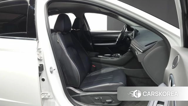 Hyundai Sonata (DN8) 2021 Белый из Кореи, фото 2