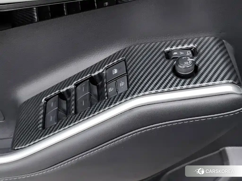 Toyota Highlander 2024 Черный из Китая, фото 2