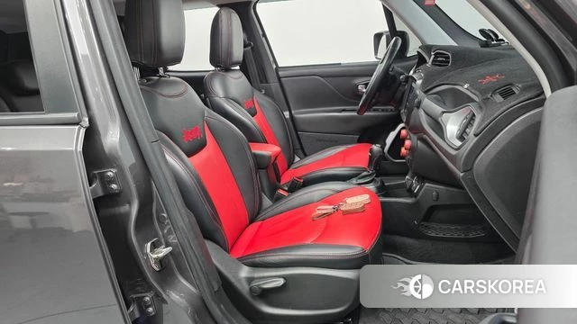 Jeep Renegade 2018 Серый из Кореи, фото 2