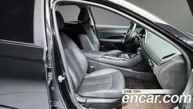 Hyundai Sonata (DN8) 2022 Черный из Кореи, фото 2