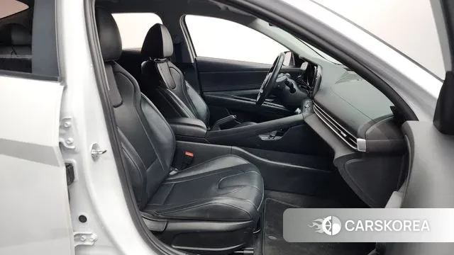 Hyundai Avante (CN7) 2022 Белый из Кореи, фото 2