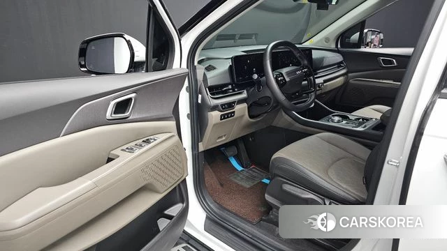 Kia The New Carnival 4th Generation 2025 Белый из Кореи, фото 2