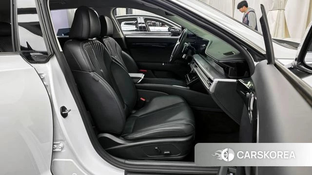 Hyundai Grandeur (GN7) 2023 Белый из Кореи, фото 2